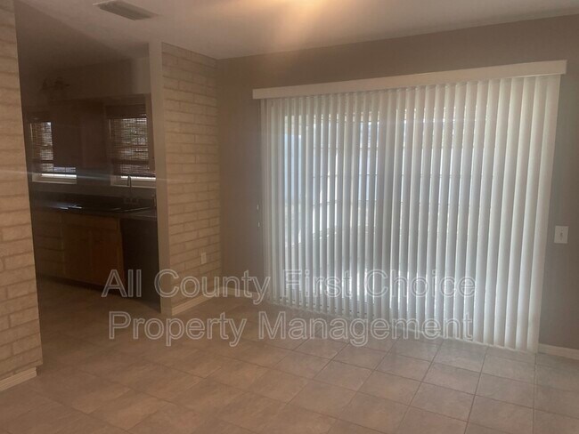 Building Photo - 12098 83rd Ave N