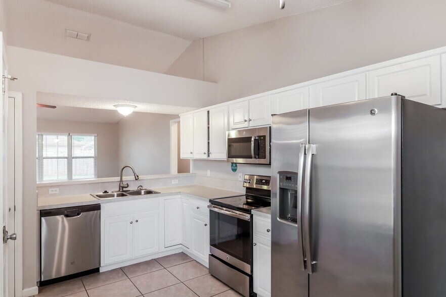 Building Photo - 2703 Ian Ct