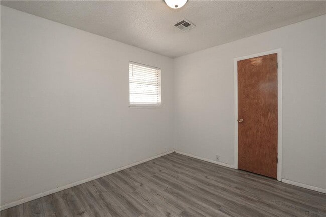 Building Photo - 24 SW 54th St