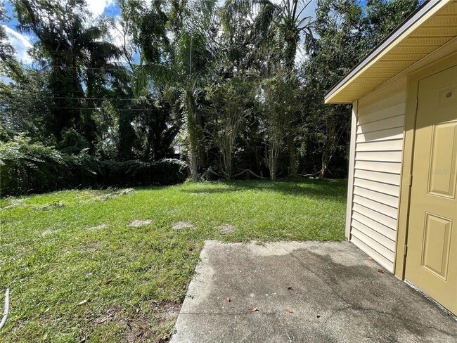Building Photo - 2525 Emma Cir