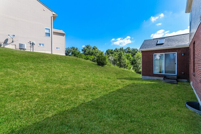 Building Photo - 281 Timber Hill Dr