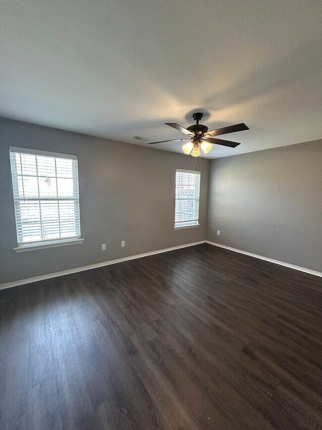 Building Photo - 1598 Tolleson Loop