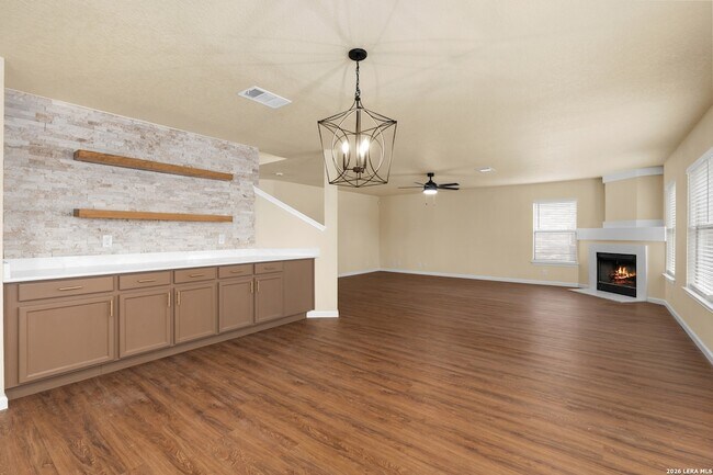 Building Photo - 10802 Winter Creek