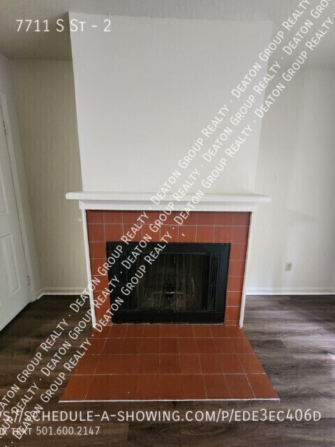 Building Photo - 7711 S St-2