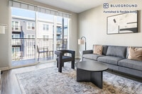 Building Photo - 5648 Bay St