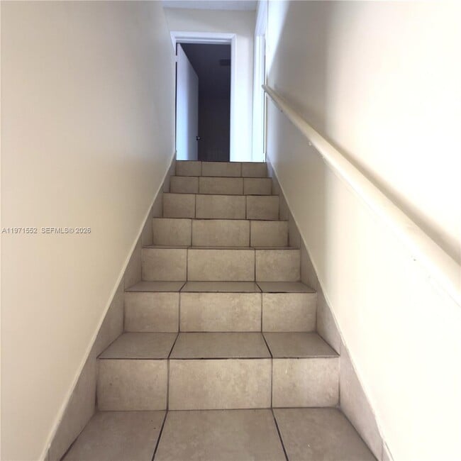 Building Photo - 451 NE 136th St