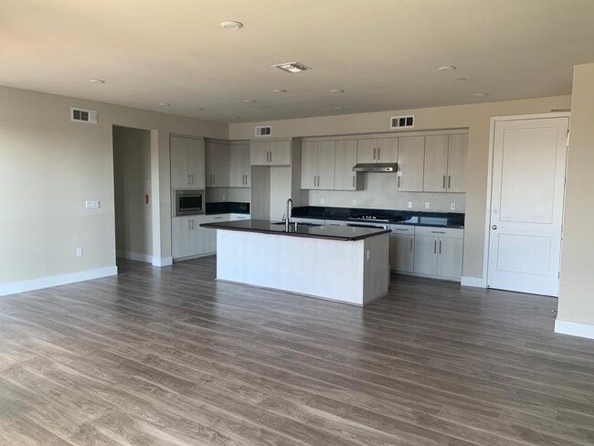 Building Photo - 44828 Fremont Blvd