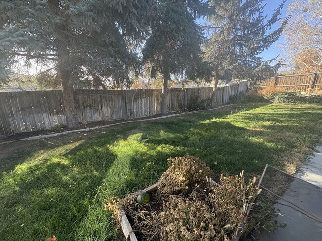 Building Photo - 3085 W 5685 S