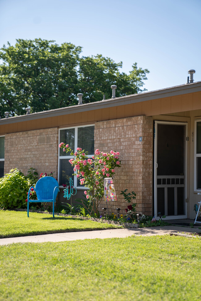 Building Photo - Southstead (Homestead) Apartments