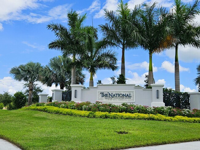 Building Photo - 5739 Oakmont Ct