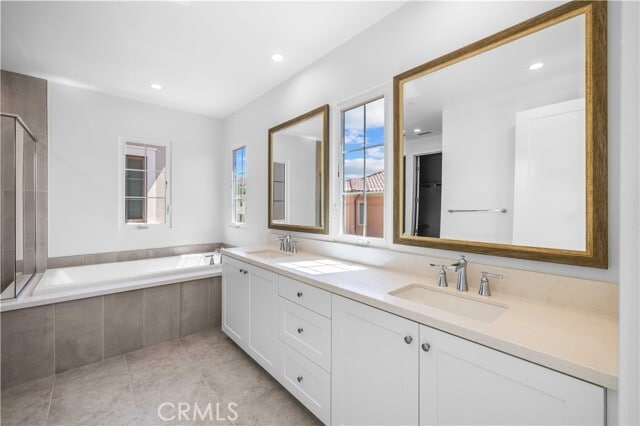 Building Photo - 220 Fiore