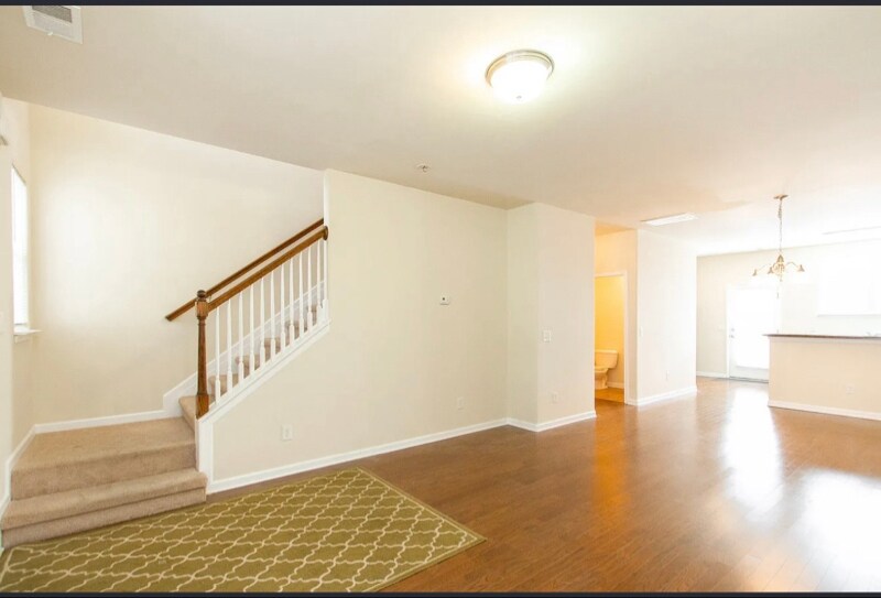 Building Photo - 1809 Wild Oaks Ct