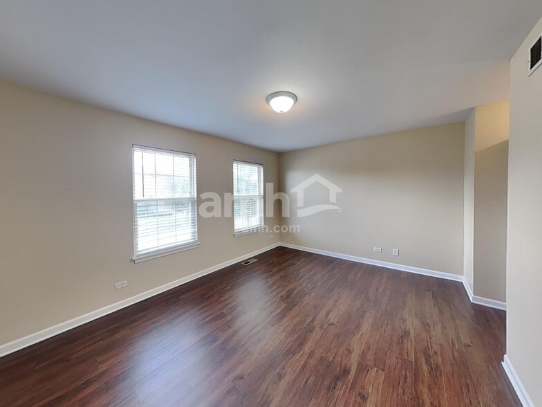 Building Photo - 16020 S Lexington Dr