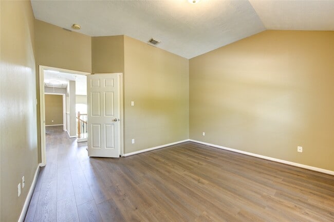 Building Photo - 2810 Shadow Canyon Ln