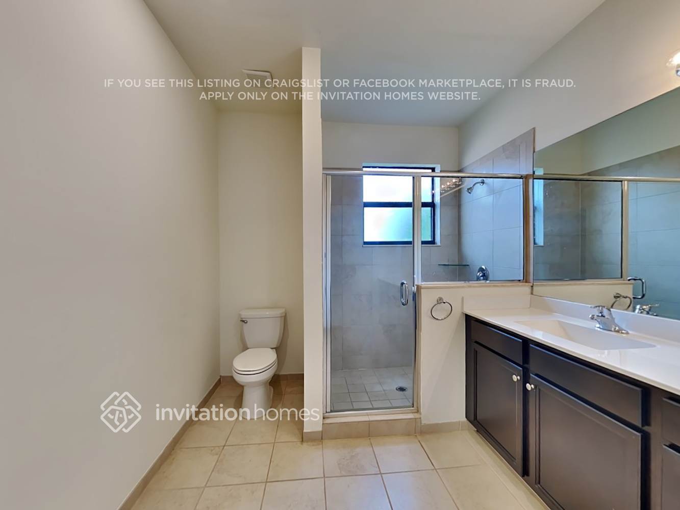 Building Photo - 3353 SE 2nd Ct