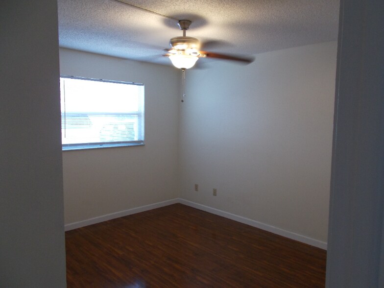 Building Photo - 3411 Teeside Dr