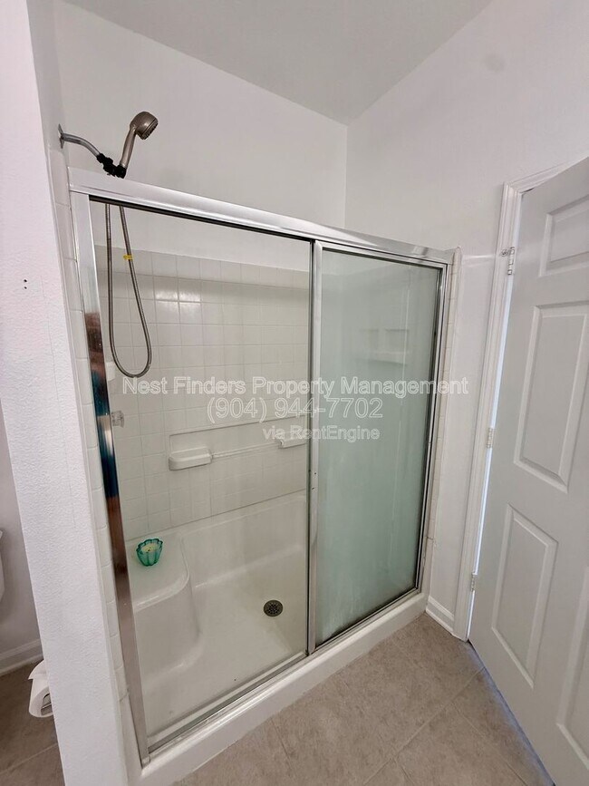 Building Photo - 11251 Campfield Dr