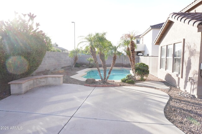 Building Photo - 3281 S Martingale Rd