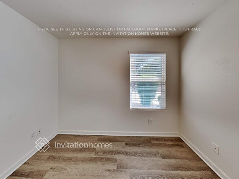 Building Photo - 4160 E Tulsa St