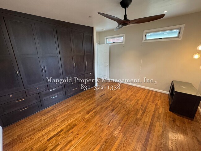 Building Photo - Stylish 2-Bed, 2-Bath Corner Lot Home with Modern Design and Spacious Outdoor Areas