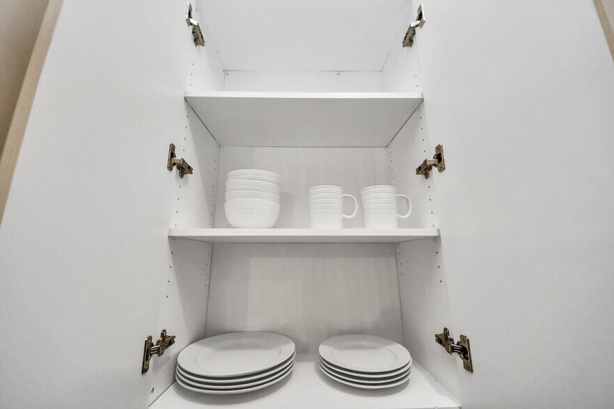 Building Photo - 18210 Park Row Blvd