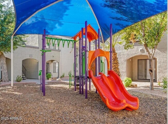 Building Photo - 5750 N 59th Ave
