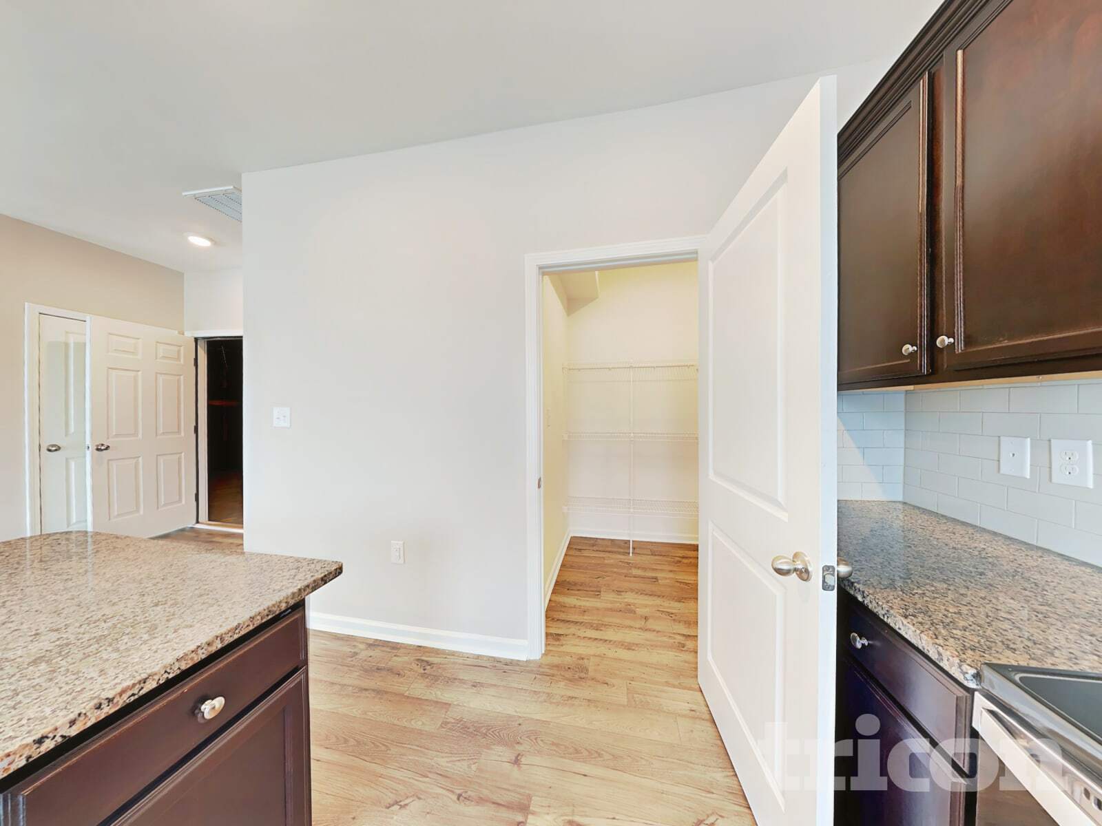 Building Photo - 126 Calderdale Ln