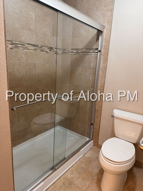 Building Photo - 3048 W Kendrick St