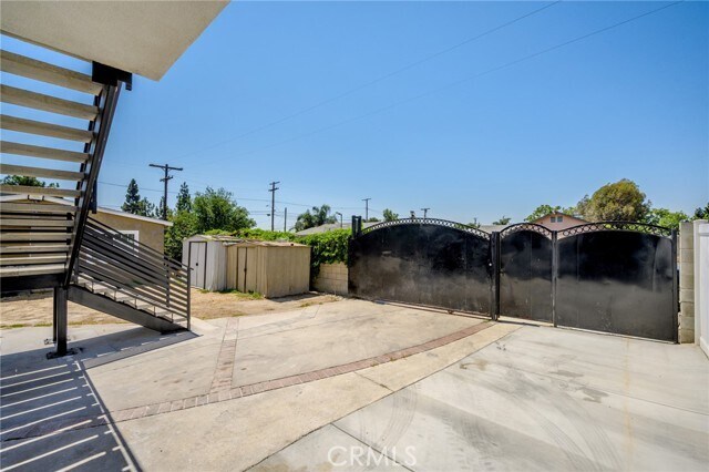 Building Photo - 11744 De Garmo Ave