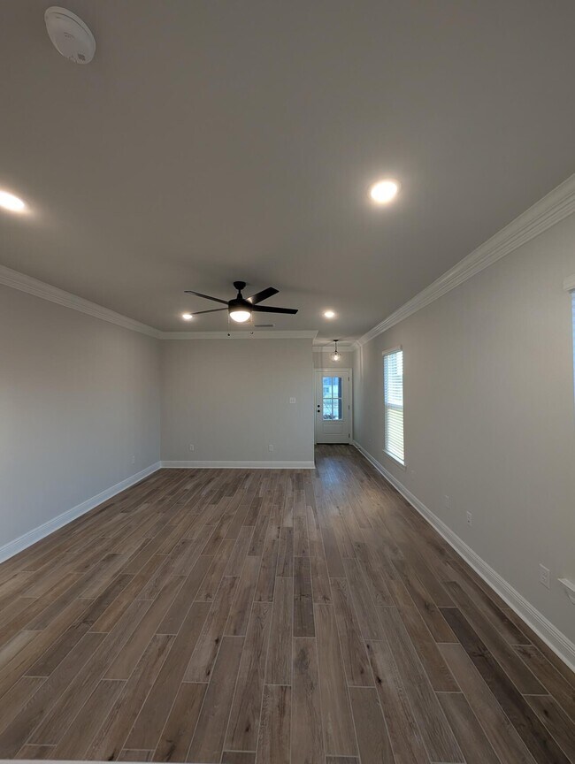 Building Photo - 35 Natureview Wy