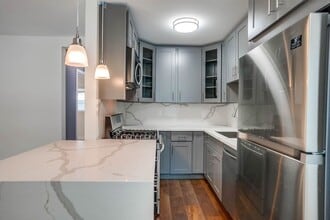 Building Photo - 920 Enterprise Ave