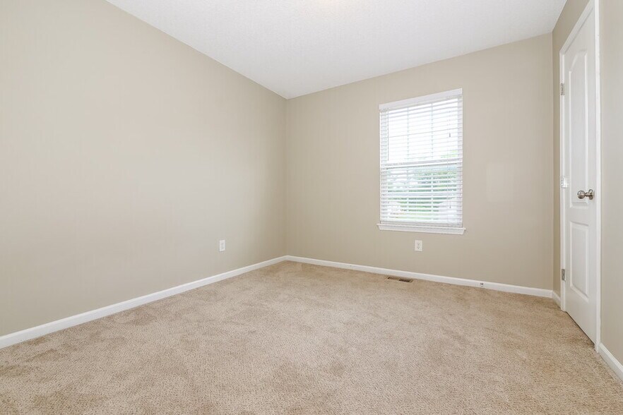 Building Photo - 1203 Fall Meadow Ln