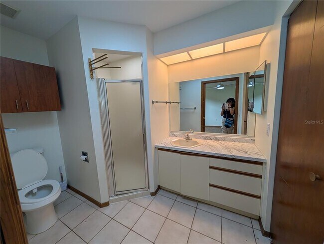 Building Photo - 517 Bearded Oaks Cir