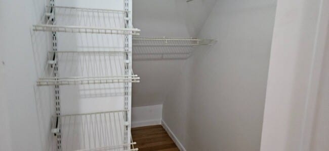 Building Photo - 35 Avenue St