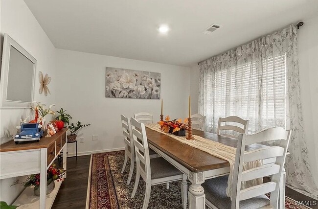 Building Photo - 3BR/2.5BA in Northport