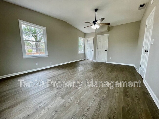 Building Photo - 4839 Allen St