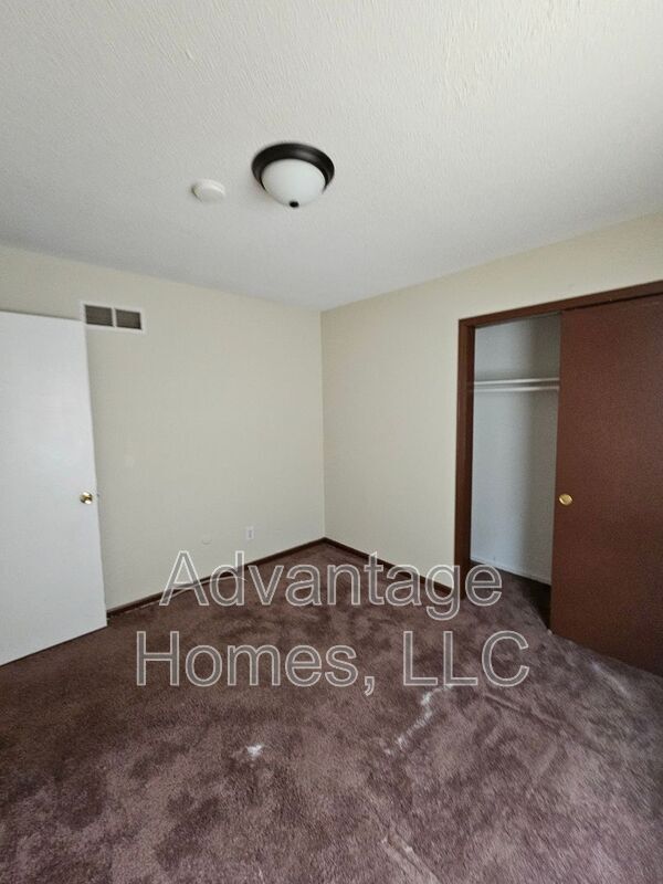 Building Photo - 3212 N 68th St