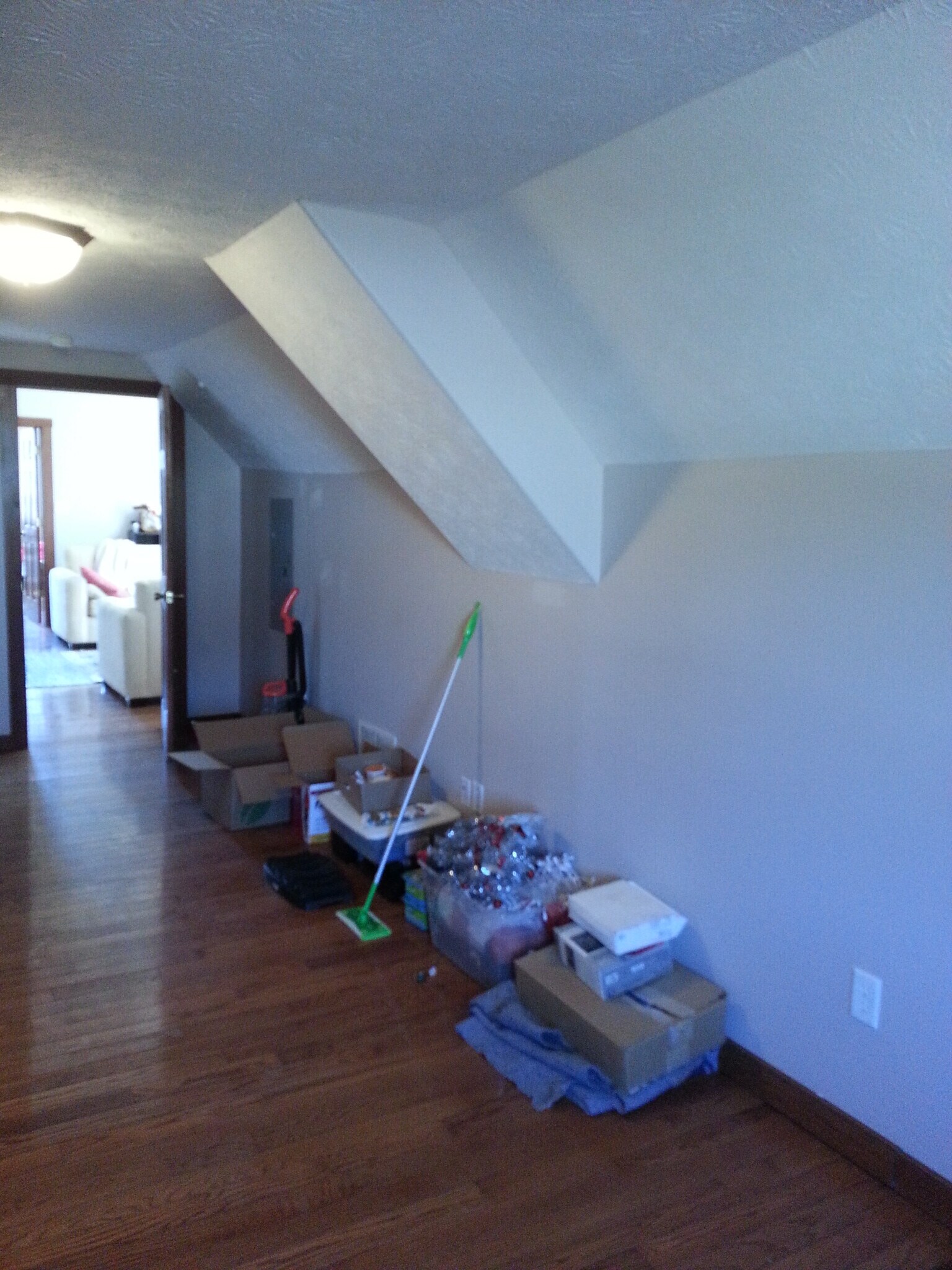 Building Photo - 722 W Kirkwood Ave