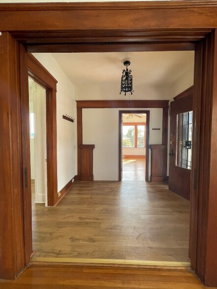 Building Photo - 3829 Eagle St