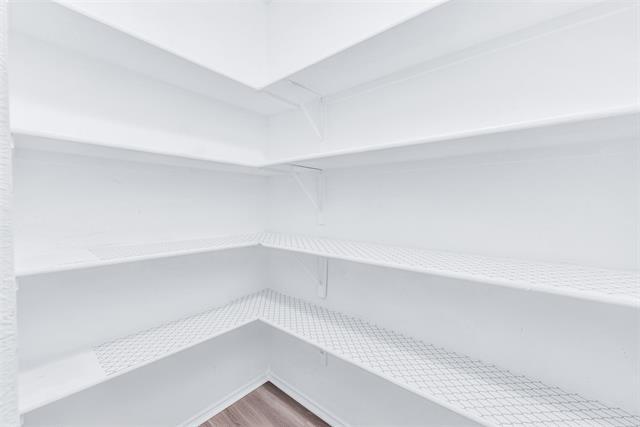 Building Photo - 2710 Sutters Mill Way