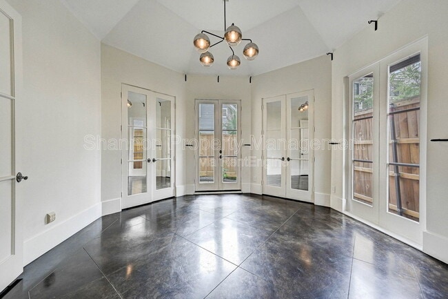 Building Photo - 3128 Alabama Ct