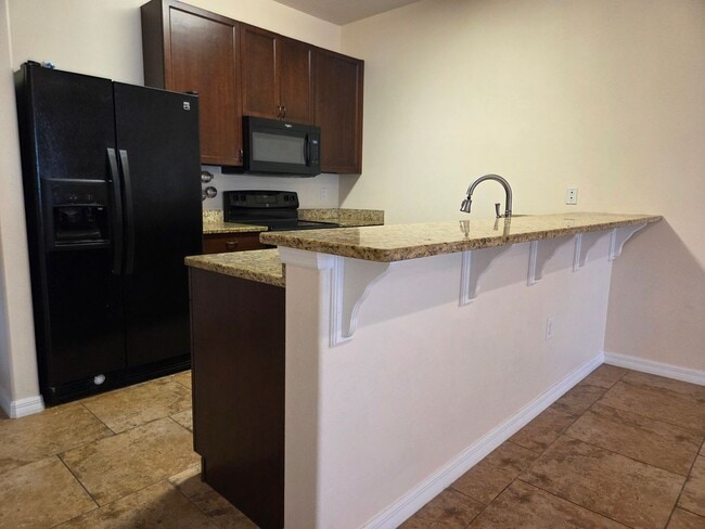 Building Photo - Adjacent to Waterfront Park