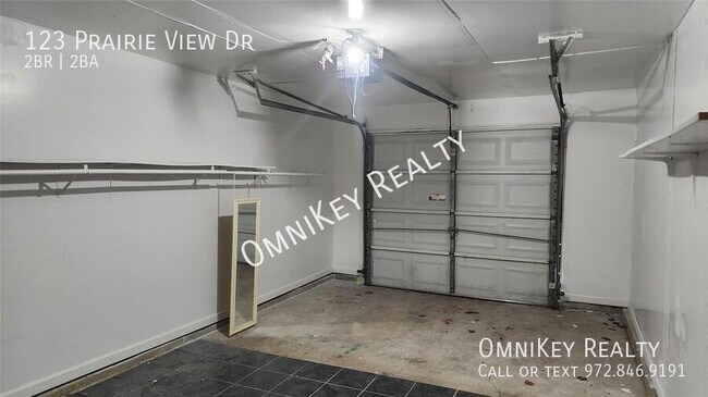 Building Photo - 123 Prairie View Dr