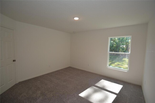 Building Photo - 93 Panorama Dr