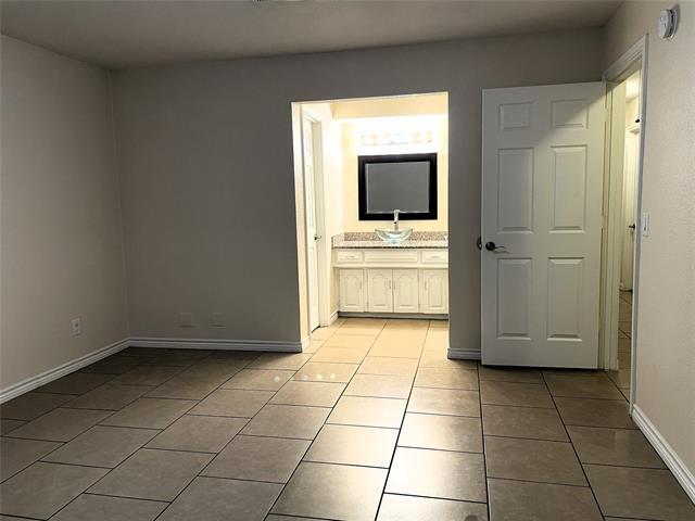 Building Photo - 804 Lake Highlands Dr