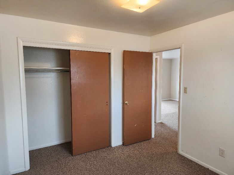Building Photo - 4223 Forrest Hill Rd