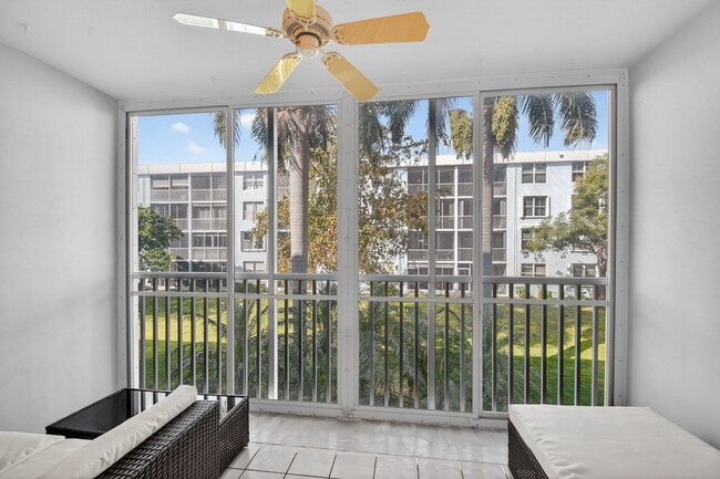 Building Photo - 2016 S Federal Hwy