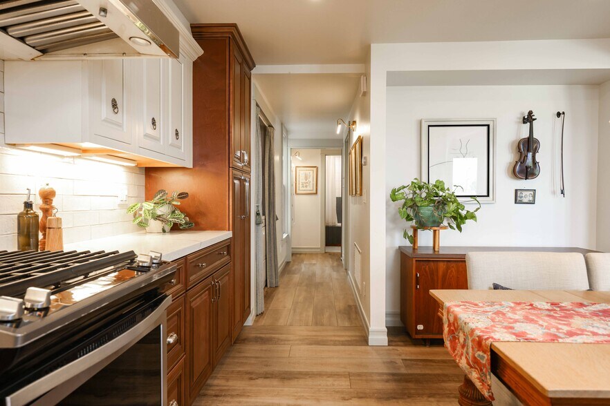 Hallway with side by side full size laundry closet - 2214 Brant St