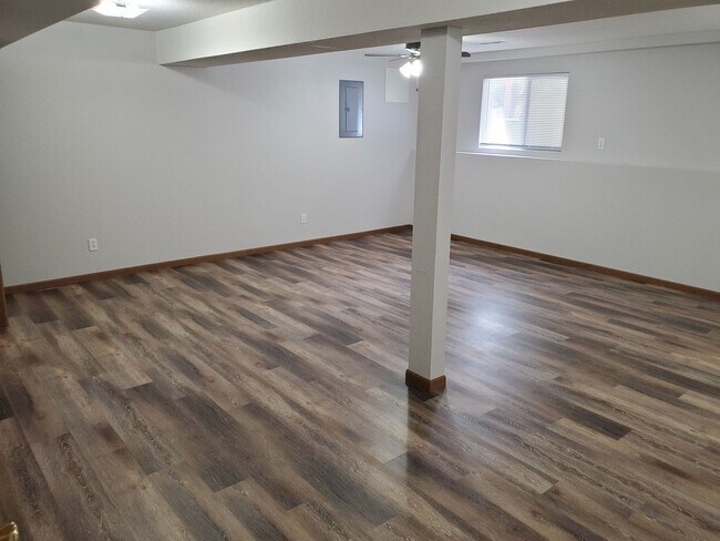 Building Photo - Beautiful home near Lake Sherwood. Washbur...