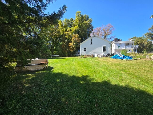 Building Photo - 5408 Main St